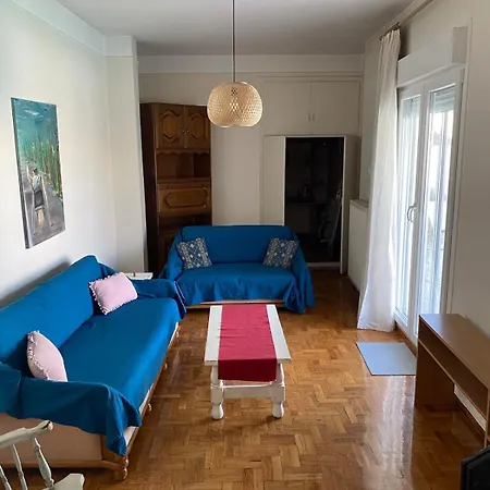 Spacious & Bright 2brm Apartment *