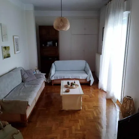 Spacious & Bright 2brm 公寓 塞萨洛尼基