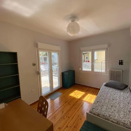Spacious & Bright 2brm 公寓 塞萨洛尼基