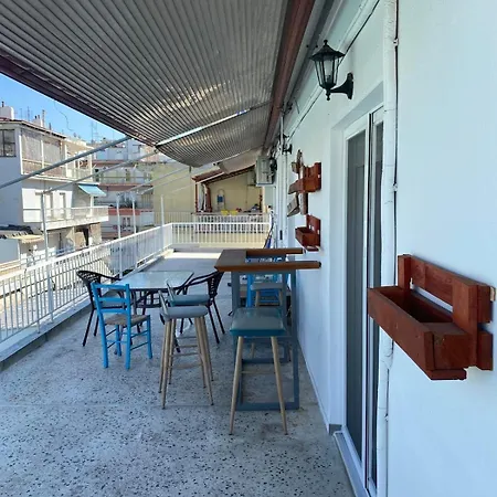 公寓 Spacious & Bright 2brm 塞萨洛尼基